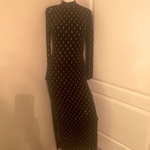 Size 4 long form fitting dress